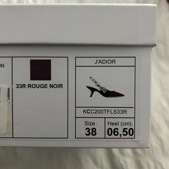 Selling all designer shoes; Dior, ysl, Yeezy, Nike, Gucci - Picture 15 of 16